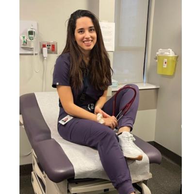 Dr. Sheida Naderi-Azad دکتر شیدا نادری آزاد - متخصص پوست